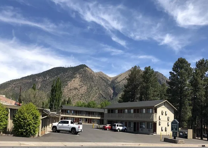 Mountain View 2* Flagstaff